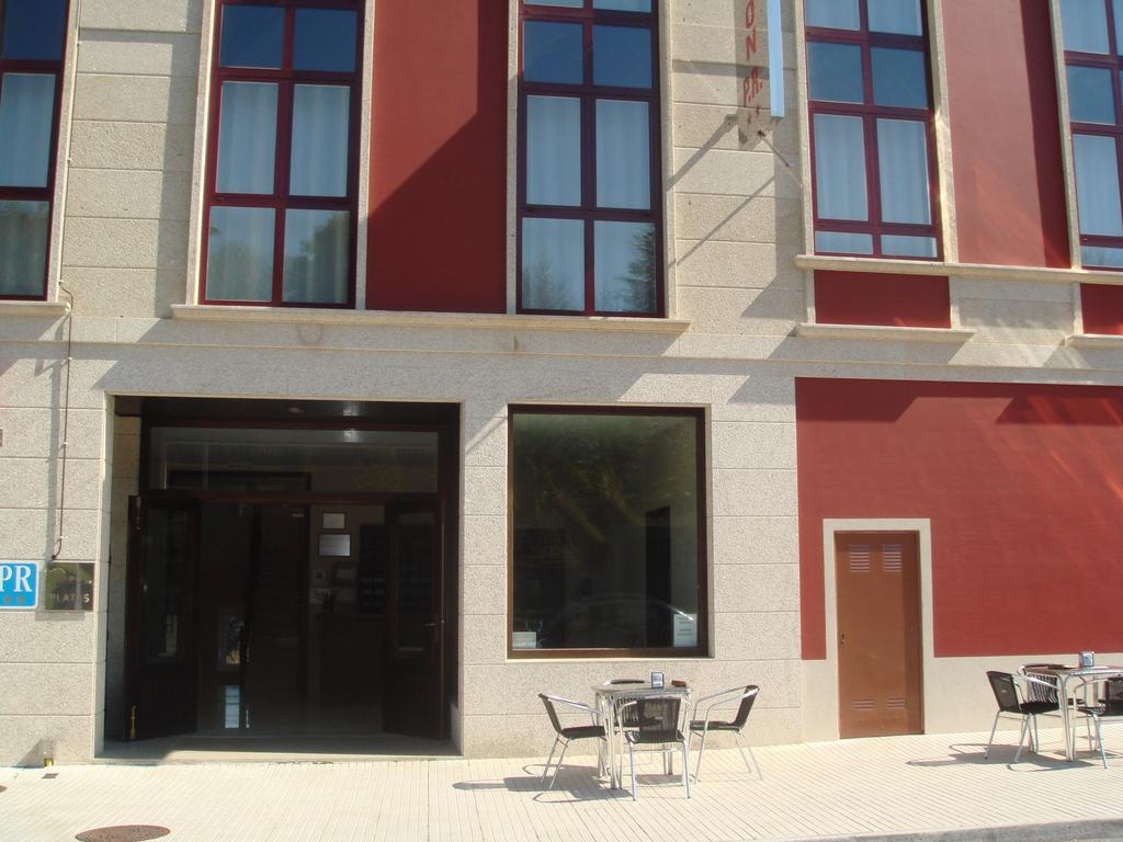 Pension Residencial Platas О Педрусо Екстериор снимка