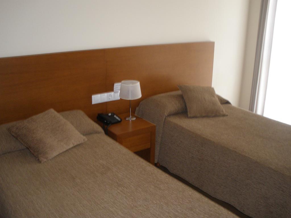 Pension Residencial Platas О Педрусо Екстериор снимка